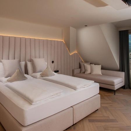 Majestic - Unique Spa Resort Bruneck Exteriör bild