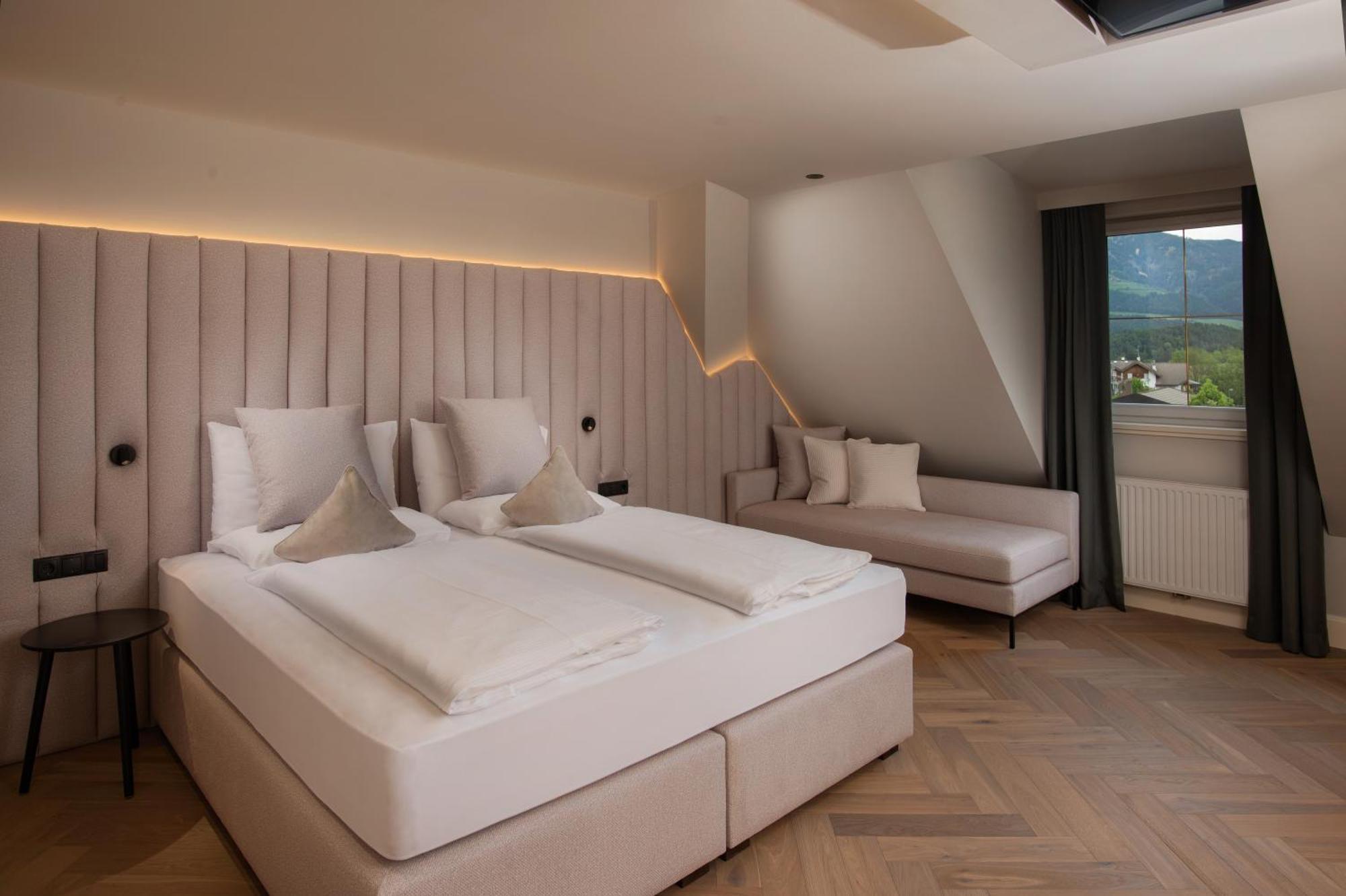 Majestic - Unique Spa Resort Bruneck Exteriör bild