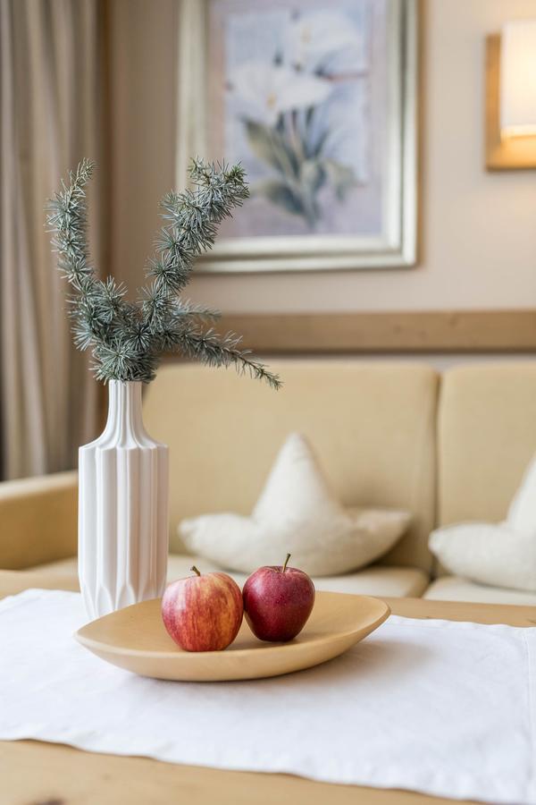 Majestic - Unique Spa Resort Bruneck Exteriör bild