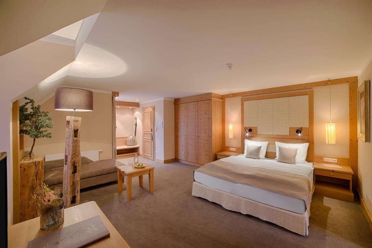 Majestic - Unique Spa Resort Bruneck Exteriör bild