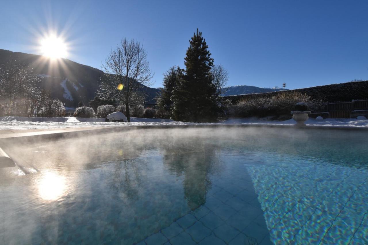 Majestic - Unique Spa Resort Bruneck Exteriör bild