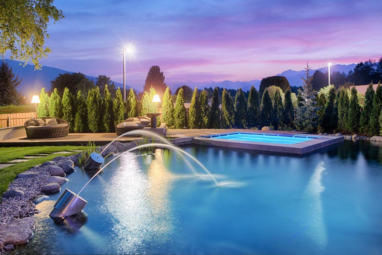 Majestic - Unique Spa Resort Bruneck Exteriör bild